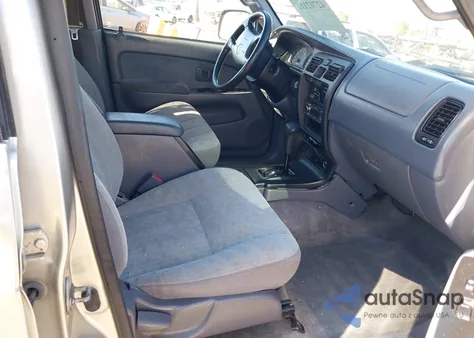 2000 Toyota 4Runner from USA, damaged, VIN JT3GM84R6Y0061072